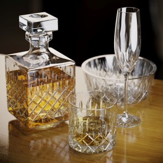 3D модель Crystal whiskey set 018 для категории Кухня / Еда и напитки - превью